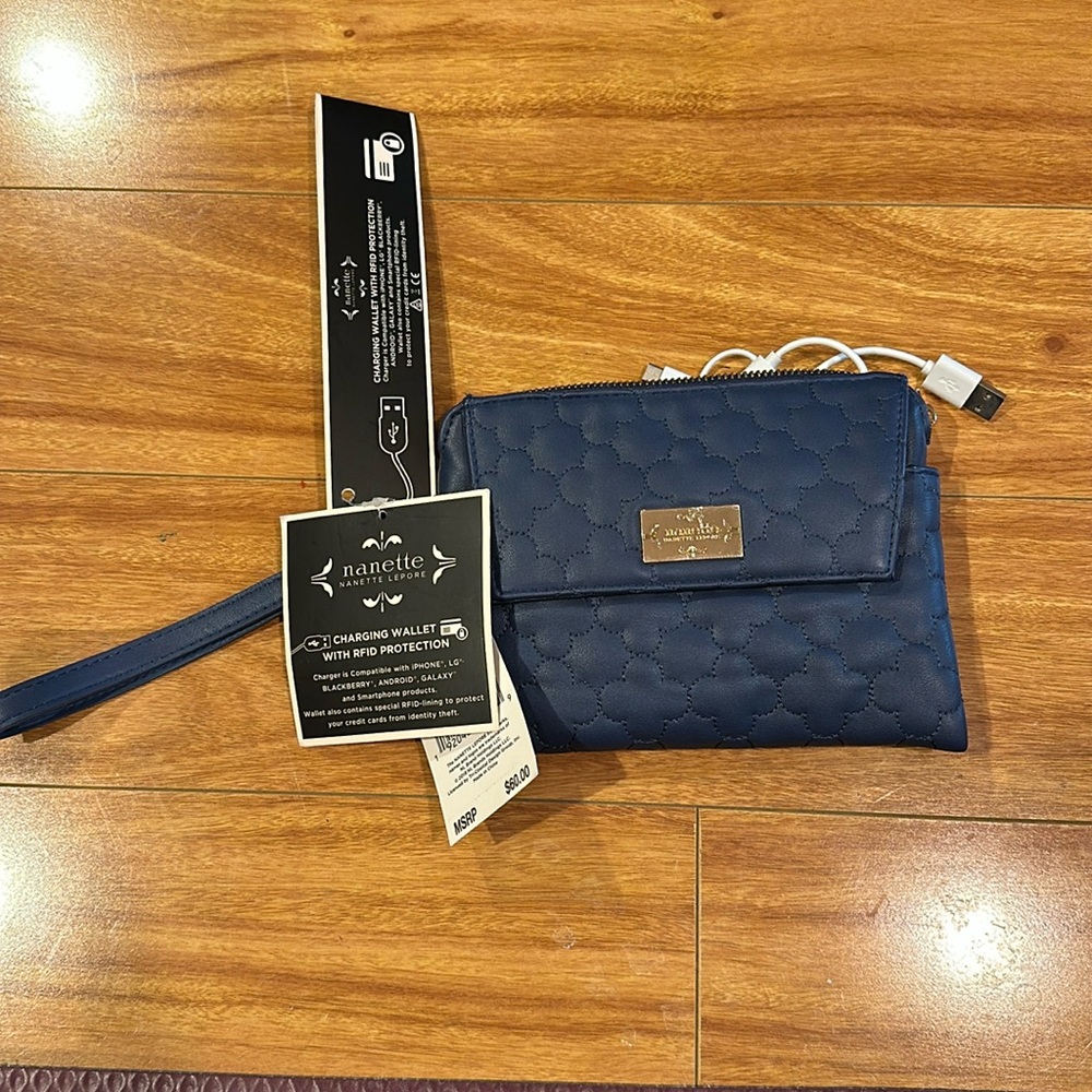 Nanette Lepore Charging Wallet